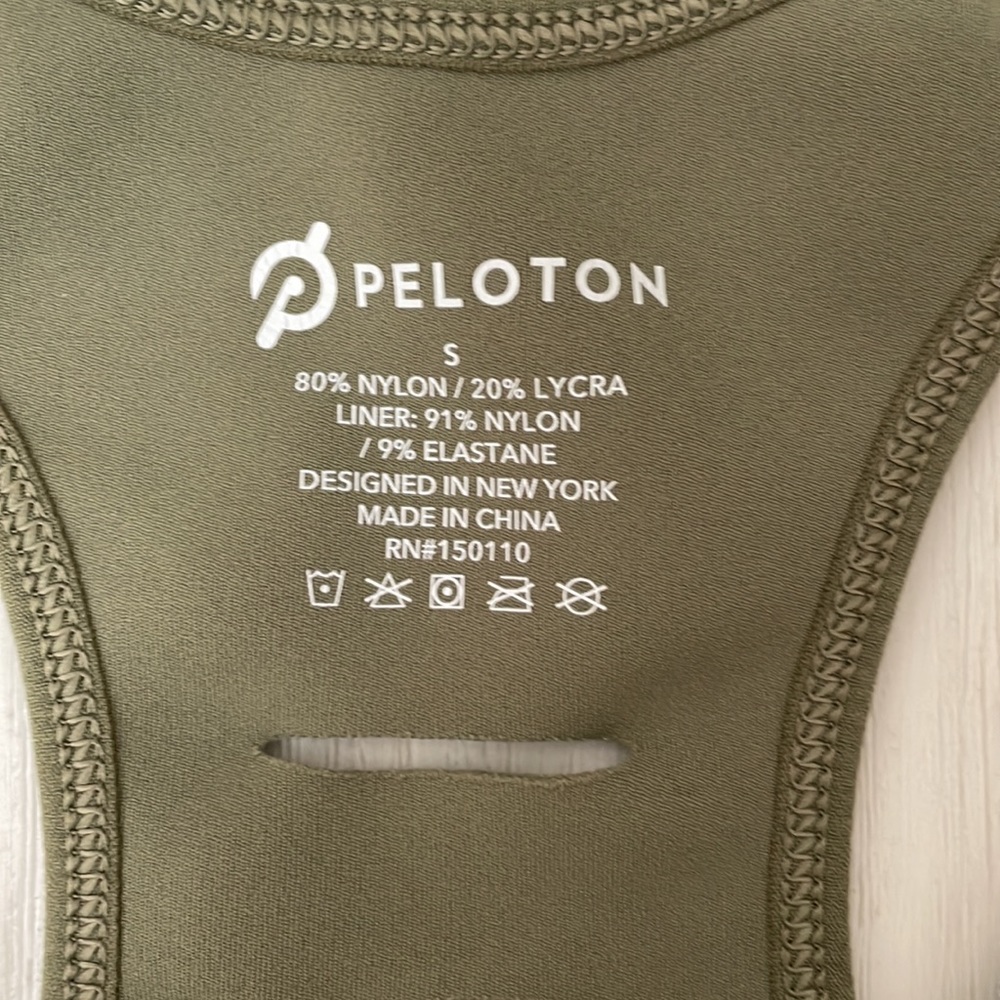 Peleton Light Green Workout Matching Set - image 4
